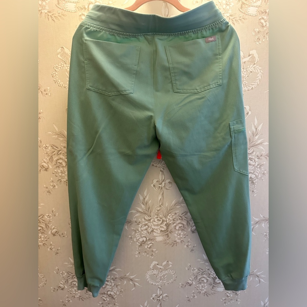 Figs Jade Zamora joggers SP - Picture 3 of 3